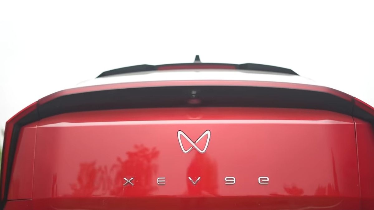 Untitled design_20250703_162701_0000 Mahindra XEV 9e,Mahindra XEV 9e price in india, Mahindra XEV 9e range in km, Mahindra XEV 9e top model price, Mahindra XEV 9e top speed, Mahindra XEV 9e vs be 6e, Mahindra XEV 9e booking date